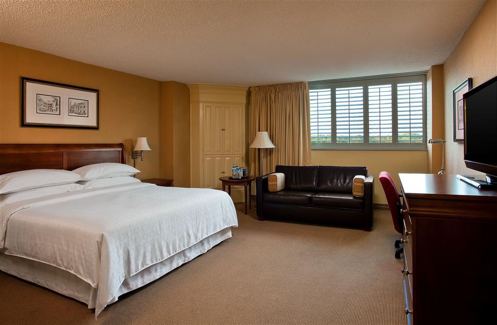 Hotel Four Points By Sheraton Richmond 3*