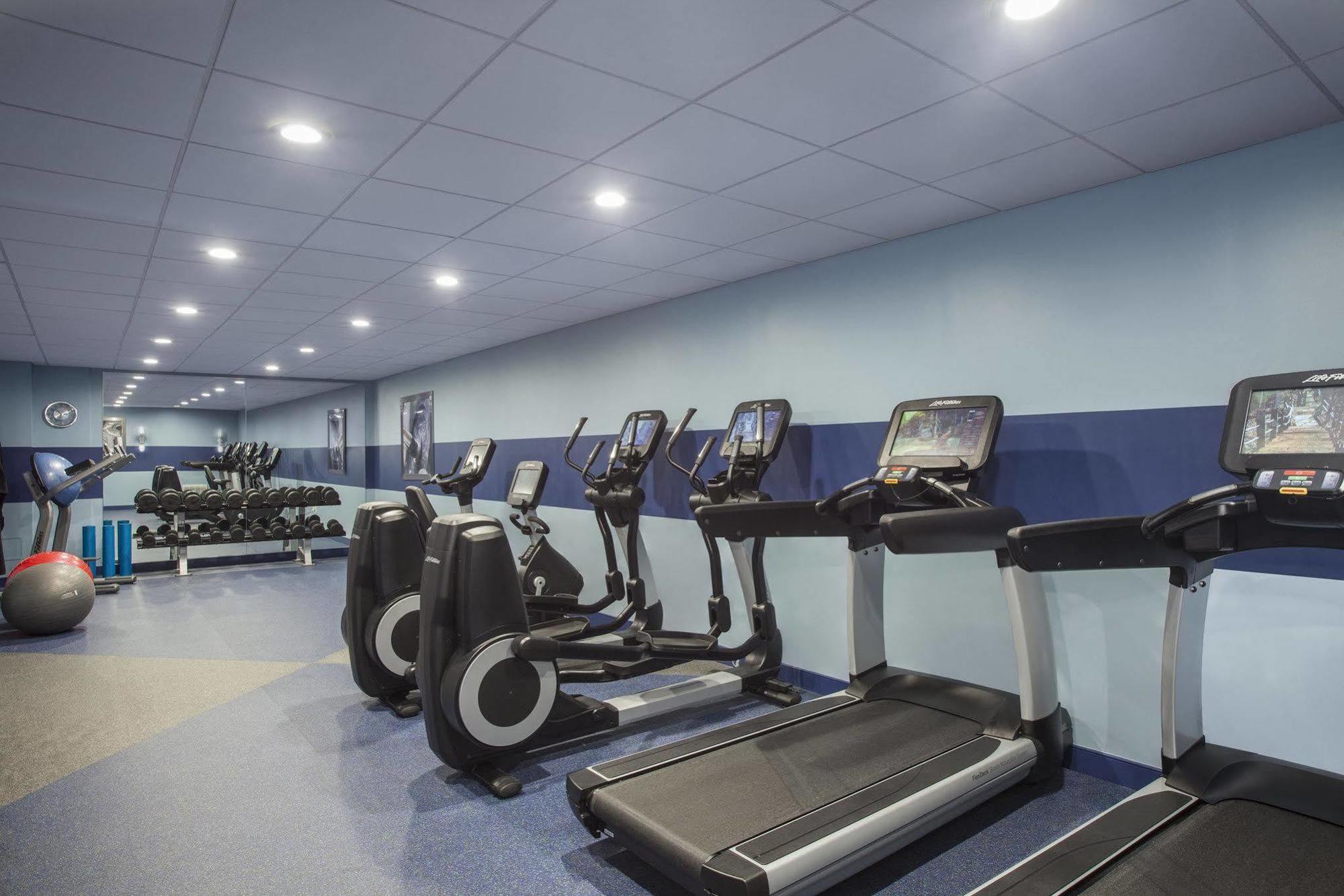 Four Points By Sheraton Richmond Hotel 3*